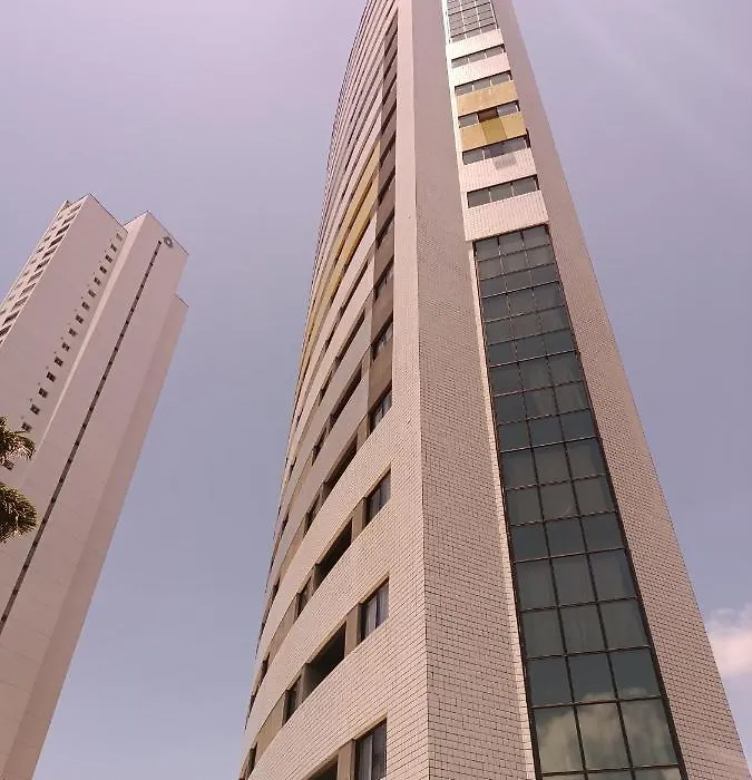 Flat com sacada a Beira-Mar-1